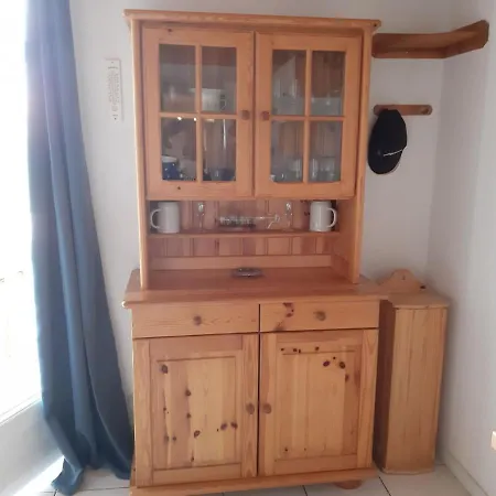 Dom wakacyjny Maison Avec Jardin, Piscine Et Proche Mer A - Fr-1-485-78