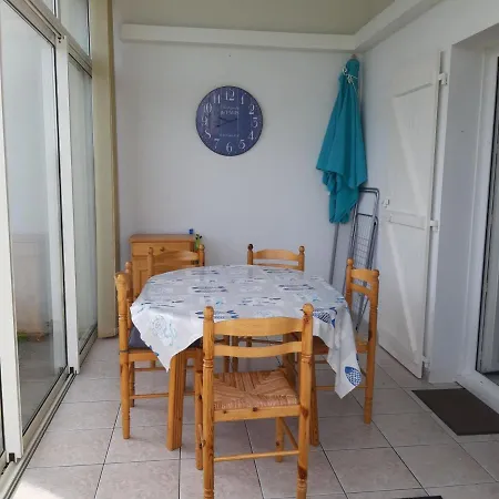 Maison Avec Jardin, Piscine Et Proche Mer A - Fr-1-485-78 * Jard-sur-Mer